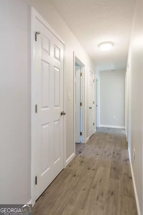 Entry Way - 2350 Edgewood St, Waycross, GA 31501 photo 2 of 2