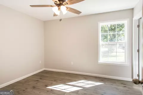 Bedroom - 2350 Edgewood St, Waycross, GA 31501 photo 4 of 5