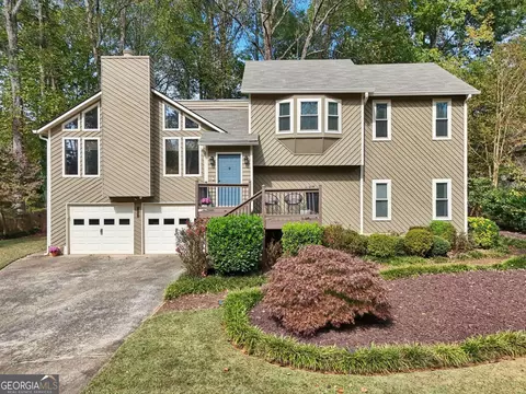 2842 Forest Chase Dr NE, Marietta, GA 30066