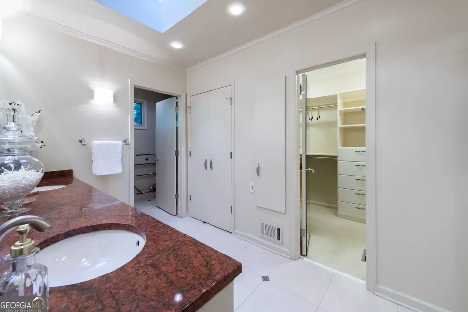 Other - 3144 E Wood Valley Rd NW, Atlanta, GA 30327 photo 5 of 8