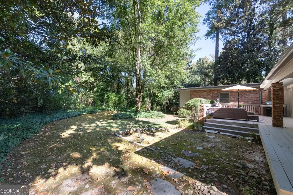 Exterior - 3144 E Wood Valley Rd NW, Atlanta, GA 30327 photo 7 of 10