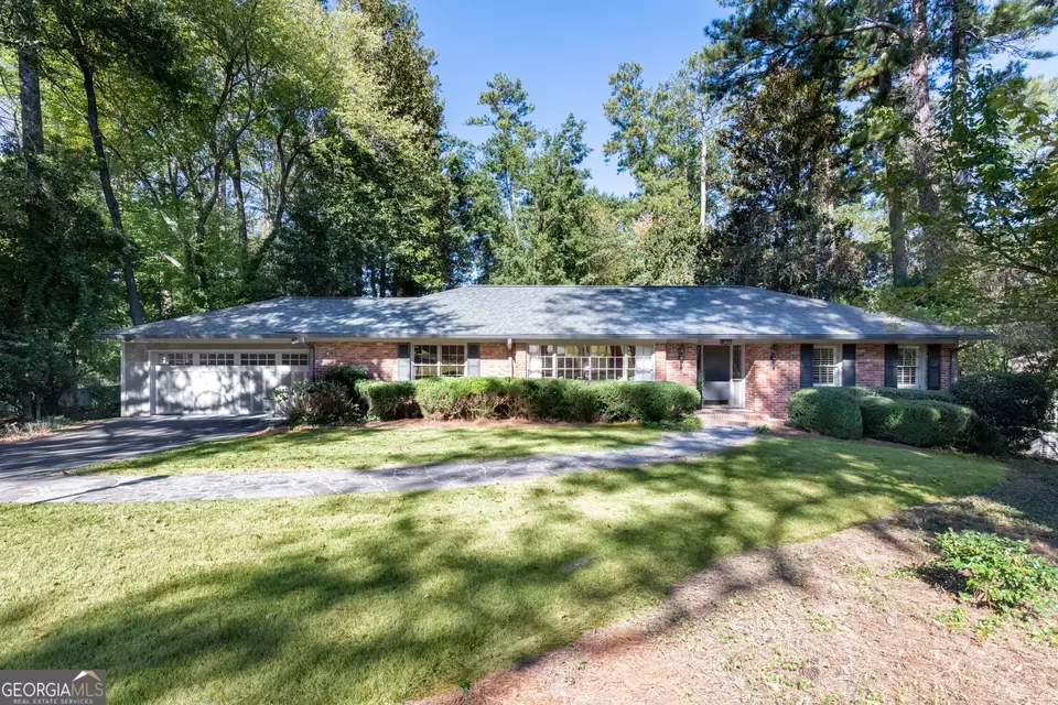 Exterior - 3144 E Wood Valley Rd NW, Atlanta, GA 30327 photo 1 of 10