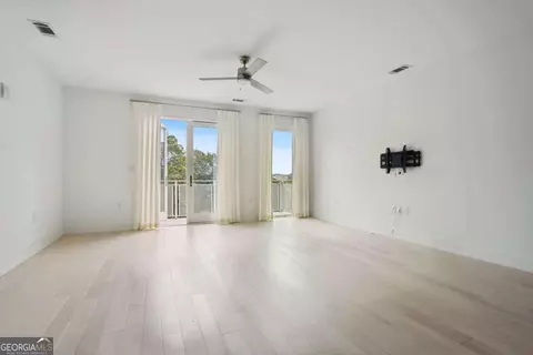 775 Juniper St NE #614, Atlanta, GA 30308