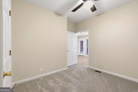 Bedroom - 126 Carolina Dr, Toccoa, GA 30577 photo 3 of 7