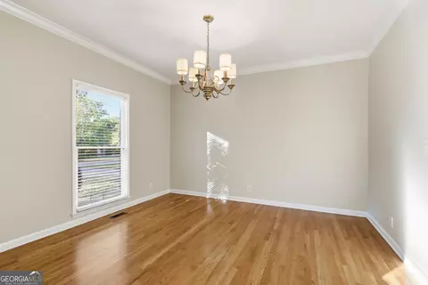Living - 126 Carolina Dr, Toccoa, GA 30577 photo 3 of 6