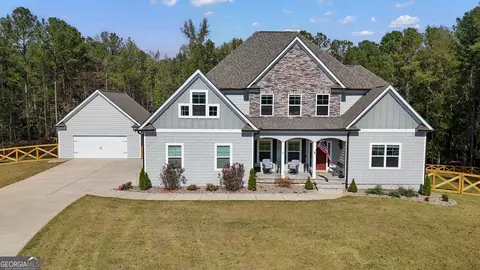 150 Palomino Cir, Newnan, GA 30265