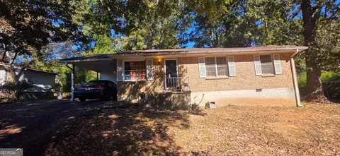 2616 Farn Dr, Ellenwood, GA 30294