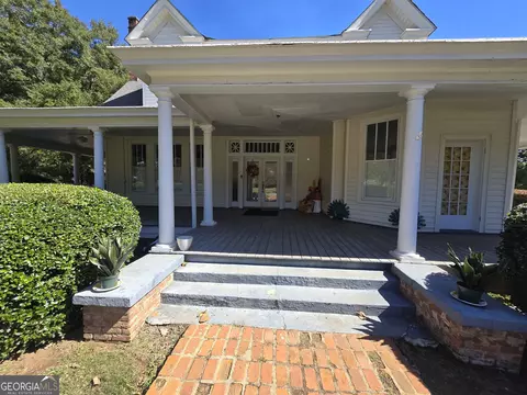 242 Lumpkin St, Cuthbert, GA 39840