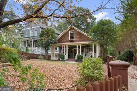 2537 Creekwood Ter, Decatur, GA 30030