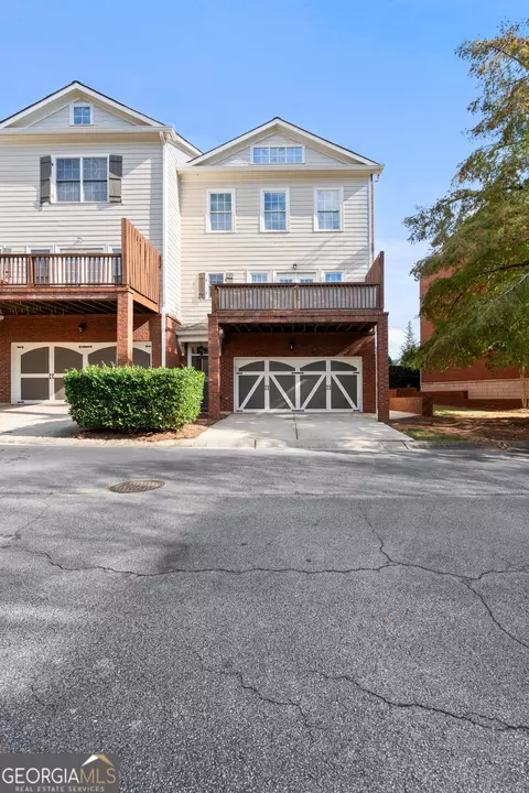 905 Lexington Vlg, Peachtree City, GA 30269