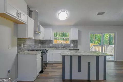 4812 White Oak Path, Stone Mountain, GA 30088 photo 11