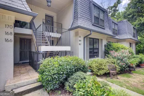 166 Maribeau Sq NW, Atlanta, GA 30327