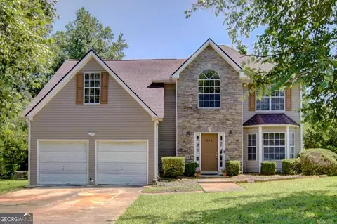 540 Easton Dr, Locust Grove, GA 30248