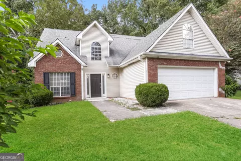 6238 Phillips Lake Ct, Lithonia, GA 30058
