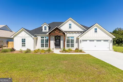 167 Floyd Mcneal Dr, Hahira, GA 31632