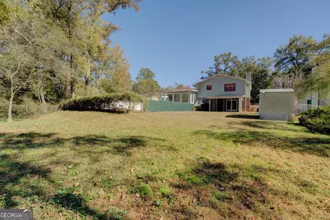 Exterior - 6627 Cameron Rd, Morrow, GA 30260 photo 12 of 13