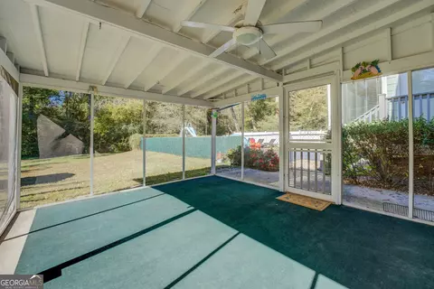 Exterior - 6627 Cameron Rd, Morrow, GA 30260 photo 5 of 13