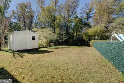 Exterior - 6627 Cameron Rd, Morrow, GA 30260 photo 11 of 13