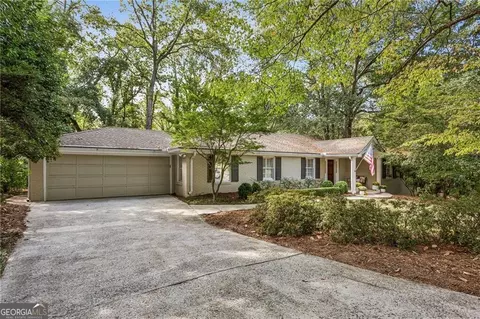141 Laurel Forest Cir NE, Atlanta, GA 30342