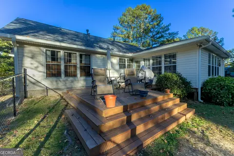 Exterior - 10990 Clearwater Dr, Hampton, GA 30228 photo 7 of 15