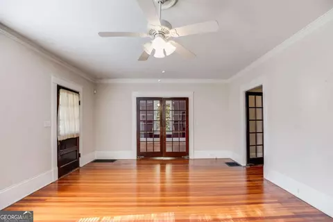 Living - 427 E College St, Bowdon, GA 30108 photo 3 of 8