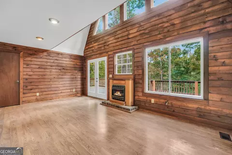 Living - 550 Malcom Rd, Covington, GA 30014 photo 1 of 9