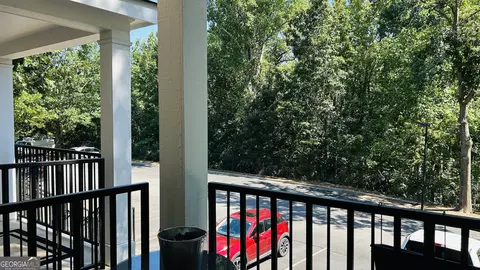 1035 Barnett Shoals Rd #621, Athens, GA 30605