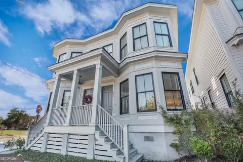 551 E Gwinnett St, Savannah, GA 31401