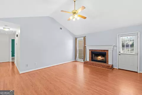 Living - 200 Pine Tree Ln, Mcdonough, GA 30252 photo 2 of 5