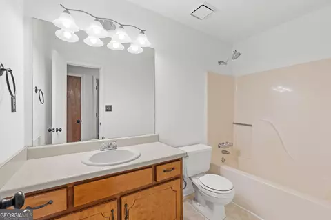 Bath - 200 Pine Tree Ln, Mcdonough, GA 30252 photo 4 of 4