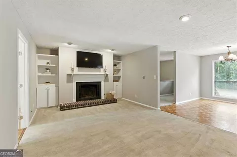 3952 Cedar Cir, Tucker, GA 30084