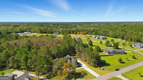 View/Area - 112 Wakefield Dr, Guyton, GA 31312 photo 9 of 15