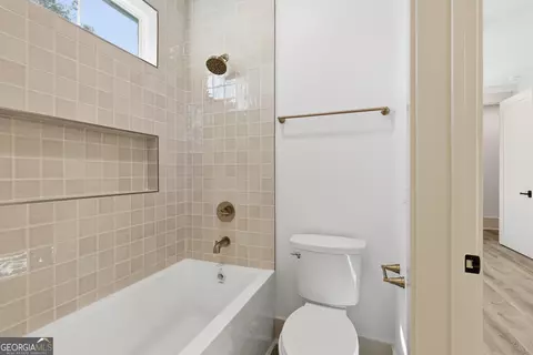 Bath - 112 Wakefield Dr, Guyton, GA 31312 photo 7 of 13