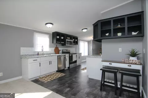 Kitchen - 104 Bayberry Dr, Byron, GA 31008 photo 1 of 2