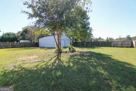 Exterior - 104 Bayberry Dr, Byron, GA 31008 photo 2 of 3