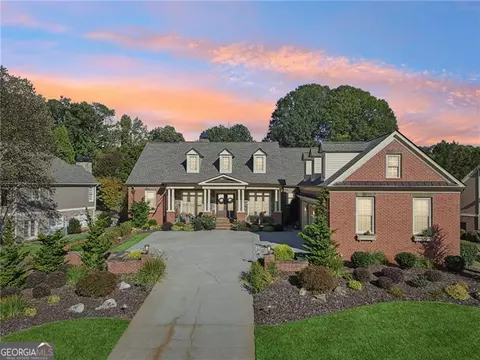 4966 Aviary Dr NW, Acworth, GA 30101
