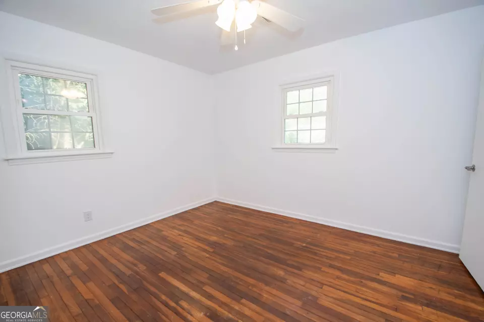 Bedroom - 12 Ulas B Ware Rd, Newnan, GA 30263 photo 6 of 7