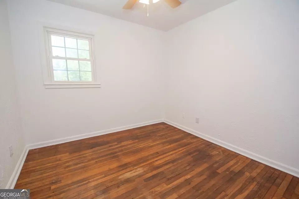 Bedroom - 12 Ulas B Ware Rd, Newnan, GA 30263 photo 4 of 7