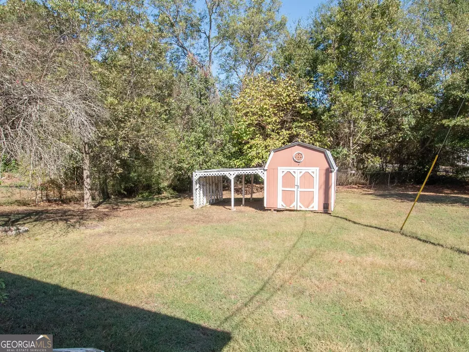 Exterior - 12 Ulas B Ware Rd, Newnan, GA 30263 photo 4 of 5