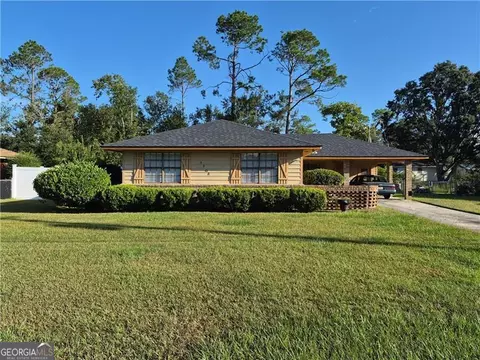 1302 Bethune, Valdosta, GA 31601