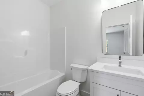 Bath - 259 Currahee Pl, Toccoa, GA 30577 photo 5 of 5
