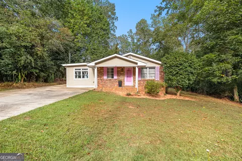 89 Bailey Dr, Newnan, GA 30263