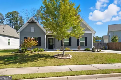 111 Cummings Ct, Ball Ground, GA 30107