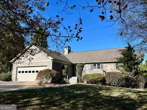1171 Golf View Ln, Greensboro, GA 30642