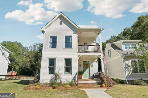 Exterior - 406 Bell St, Monroe, GA 30655 photo 6 of 11