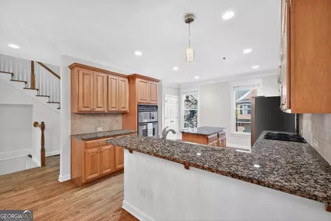 498 Vinings Estates Dr SE #B03, Mableton, GA 30126
