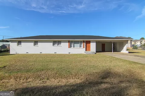 105 Maxwell Dr, Warner Robins, GA 31088