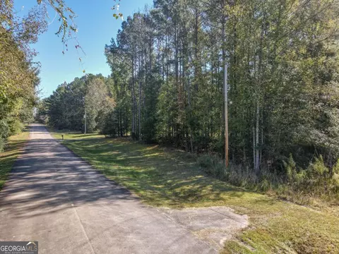 22 Freeman Rd, Lagrange, GA 30240 photo 4