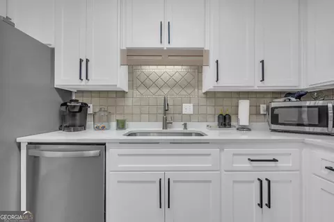 Kitchen - 619 Watson St, Toccoa, GA 30577 photo 5 of 5
