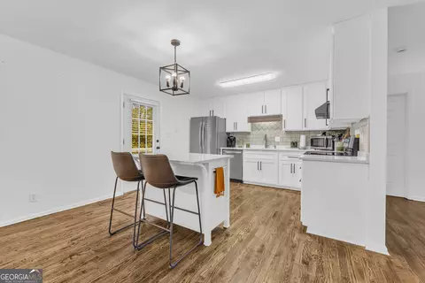 Kitchen - 619 Watson St, Toccoa, GA 30577 photo 2 of 5